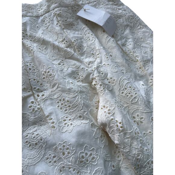 Zara High Waisted Embroidered Eyelet Cropped Scalloped Pants Cream Size Medium - Picture 10 of 16